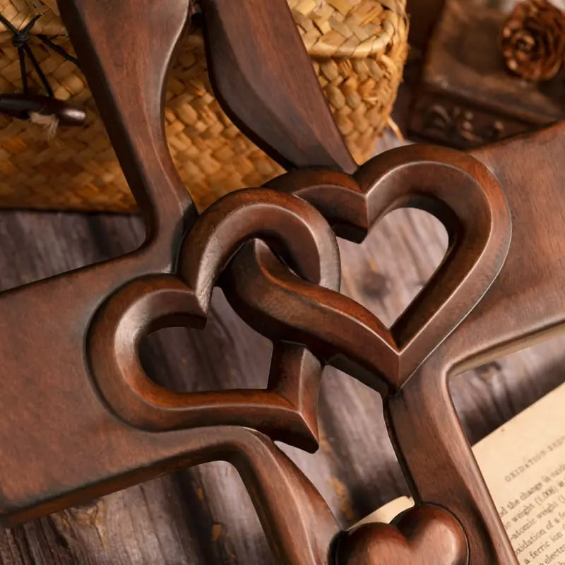 🔥Last Day Special Sale 49% OFF-❤️Intertwined Hearts Wooden Cross（Warehouse clearance）